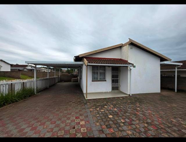 2 BEDROOM SIMPLEX FOR SALE IN REDCLIFFE